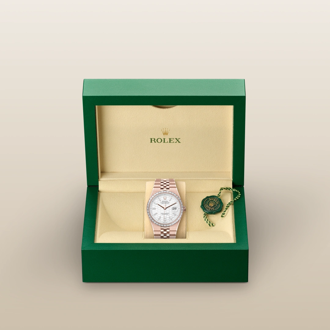 Rolex Land-Dweller m127385tbr-0003 reloj galeria
